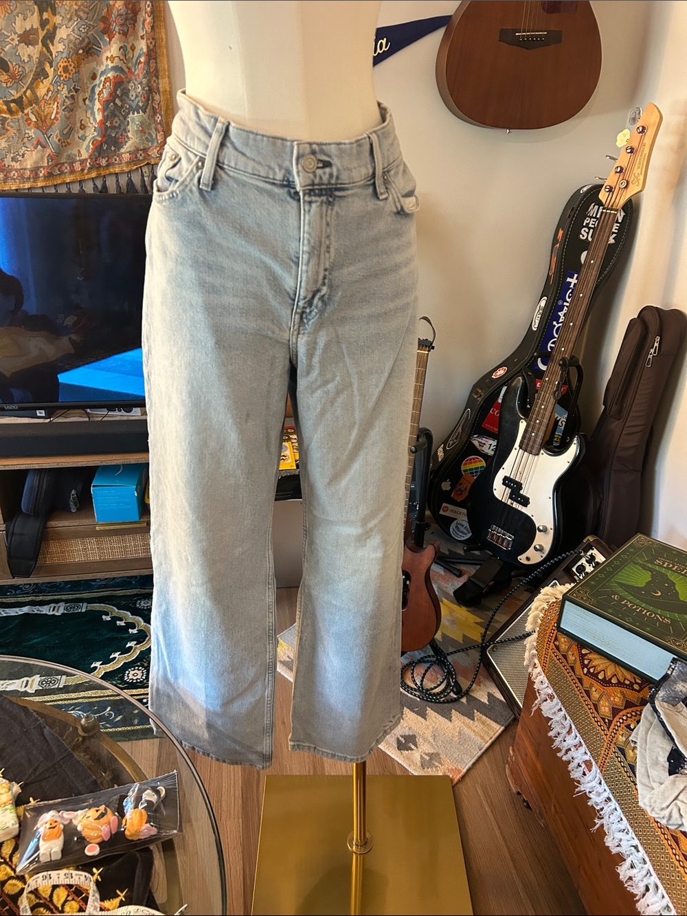 Banana Republic Light Wash Relaxed Fit Jeans